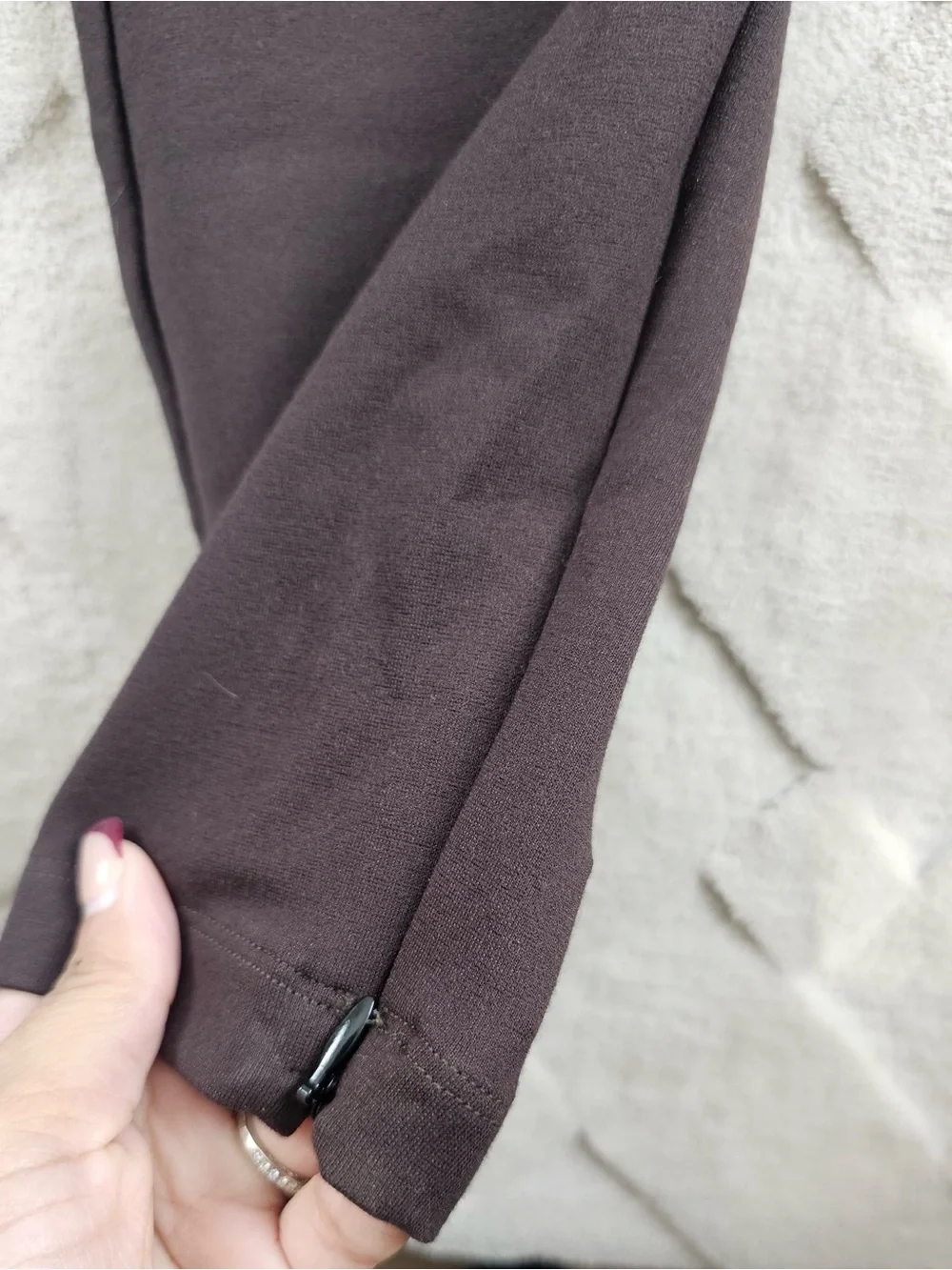 CAbi Zip Leggings Womens Medium in Dark Chocolate Stretchy